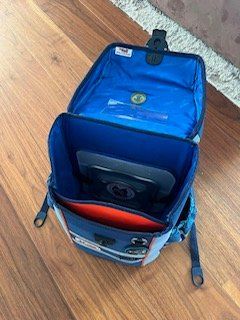 Mc Neill Kindertaschen: Schulthek mit Etui – Gebraucht aus Emmenbrücke von kliga2 1