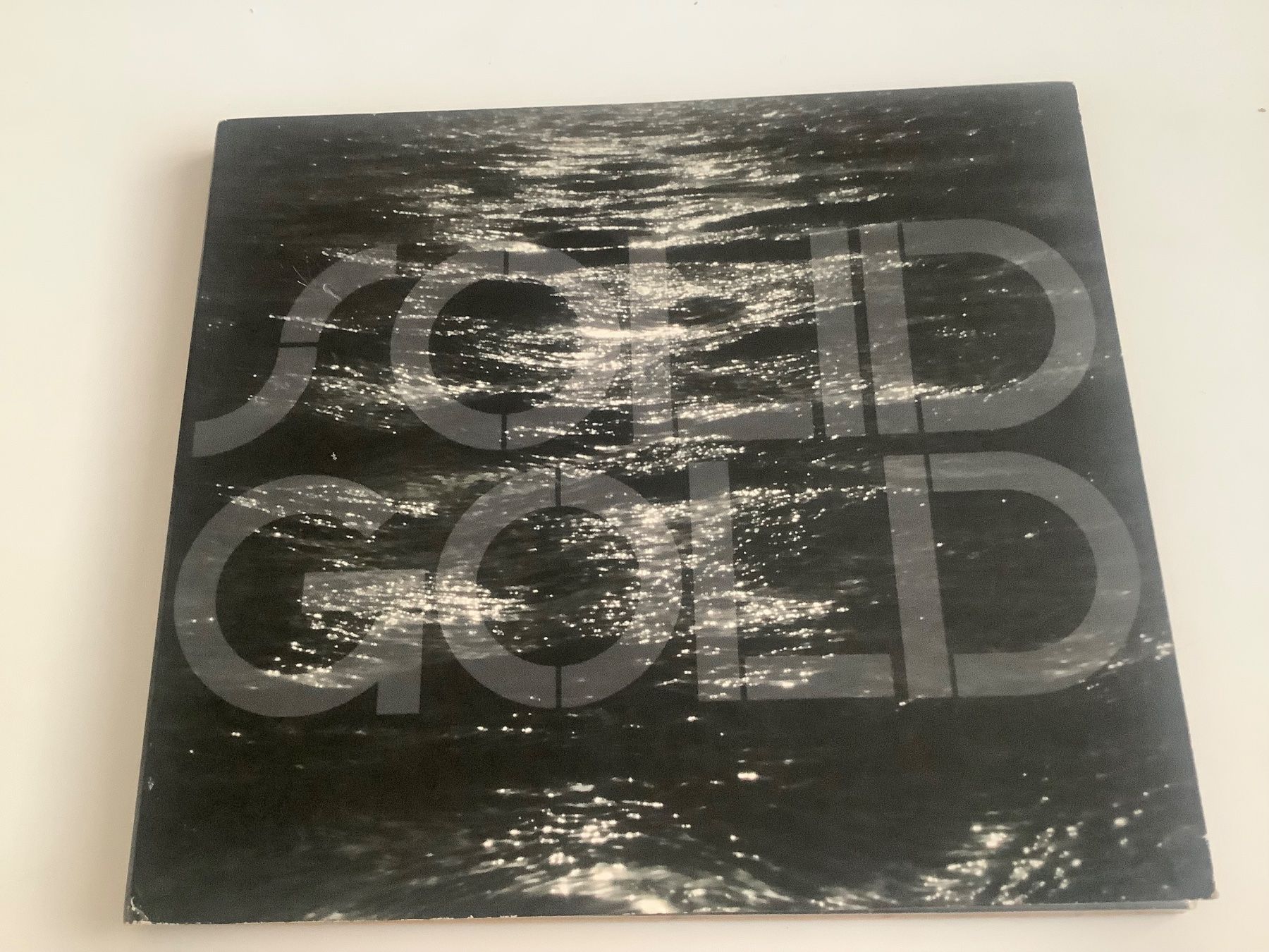 CD: Solid Gold / Bodies of Water / 2008 / Digi – Usato da Dübendorf venduto da Troll_88