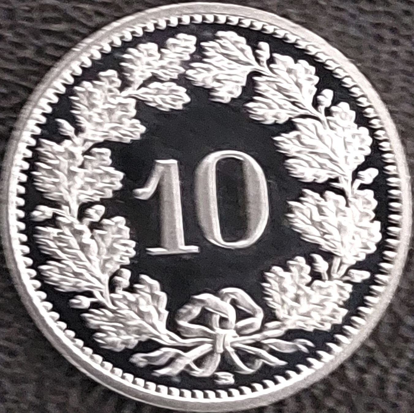 Tutti le monete: 10 Rappen 2000 stgl. / aus Münzsatz – Nuovo (secondo la descrizione) da Arch venduto da coinsandmore 1