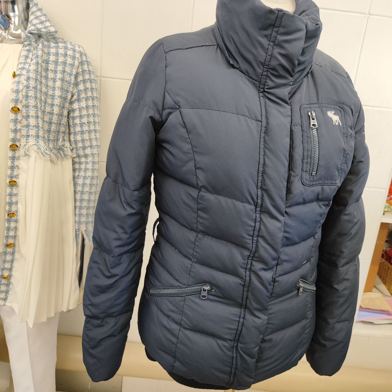 Abercrombie Jacken: Abercombi Daunen Jacke GR M – Gebraucht aus Langnau am Albis von Judithsebi 5