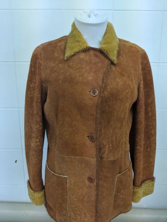 Lammfell  Mantel oder Blazer Gr 42