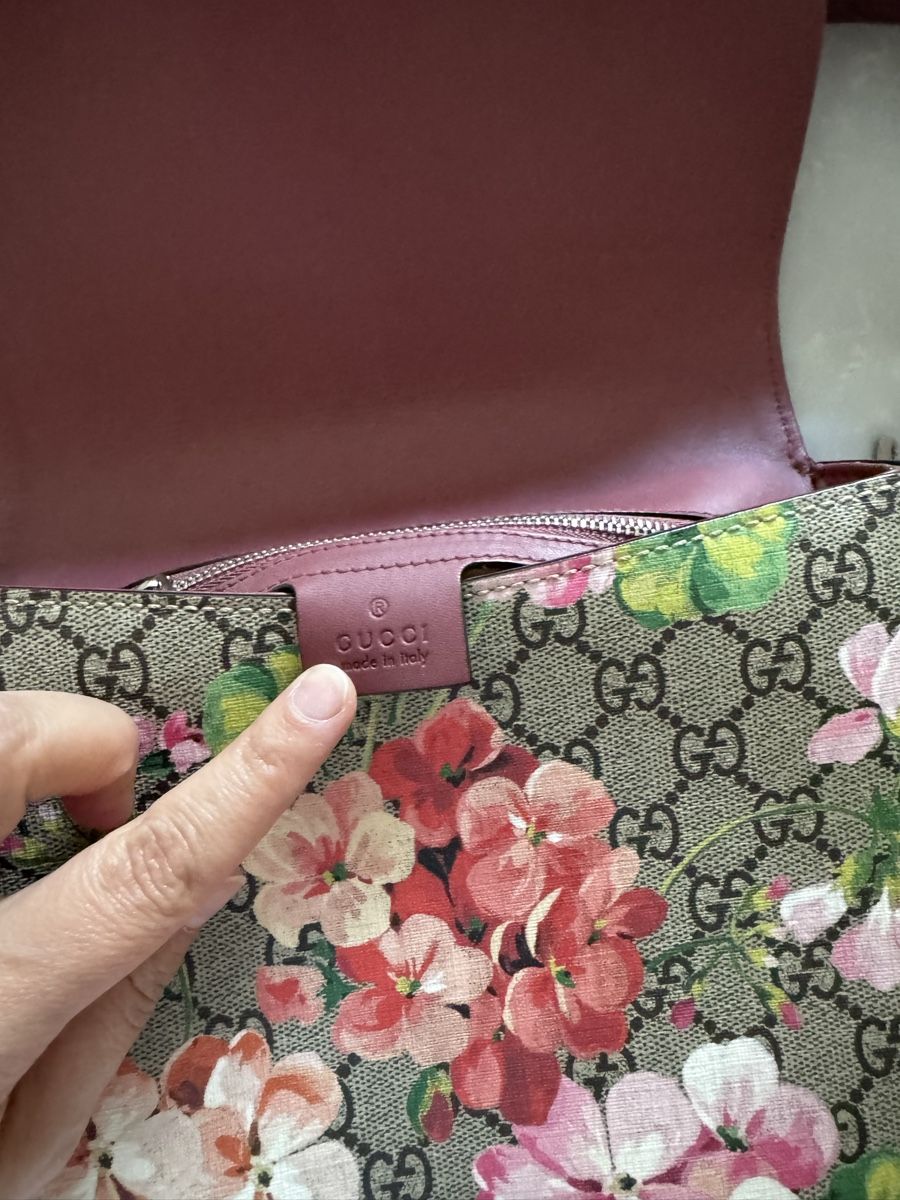 Gucci Sacs femmes: Gucci flower – D'occasion à Basel par frr_y9zm 3