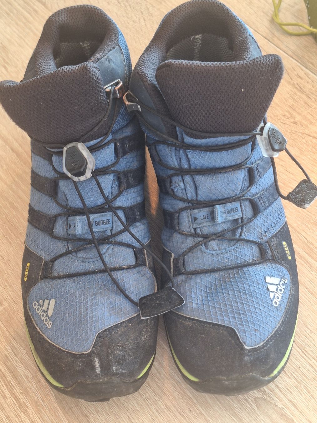 Adidas Scarpe da uomo: adidas Terrex 35.5 Wanderschuh – Usato da obfelden venduto da claudia.horni