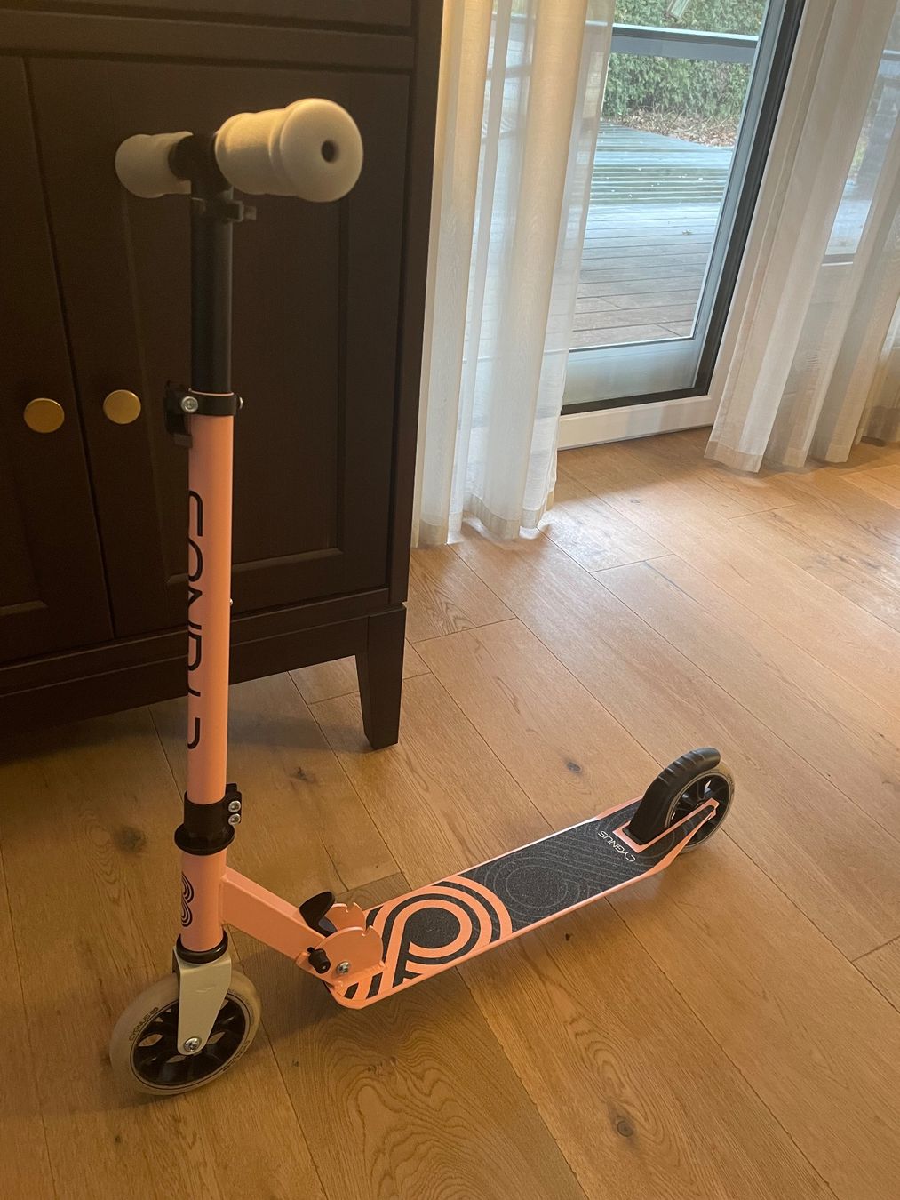 Véhicules pour enfants: Scooter neu – Neuf avec emballage d'origine à Frick par kar_s58y