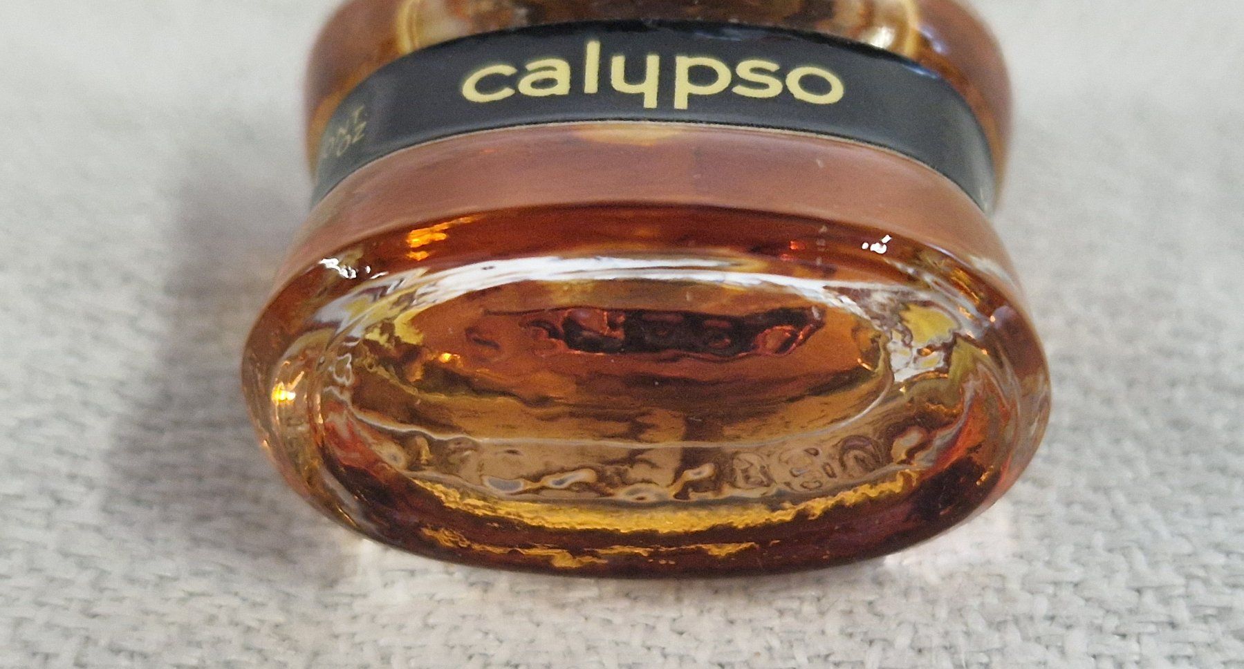 Parfums & Eau de Toilette: MINIATÜR PARFÜM CALYPSO – D'occasion à Bilten par Mic2022 2