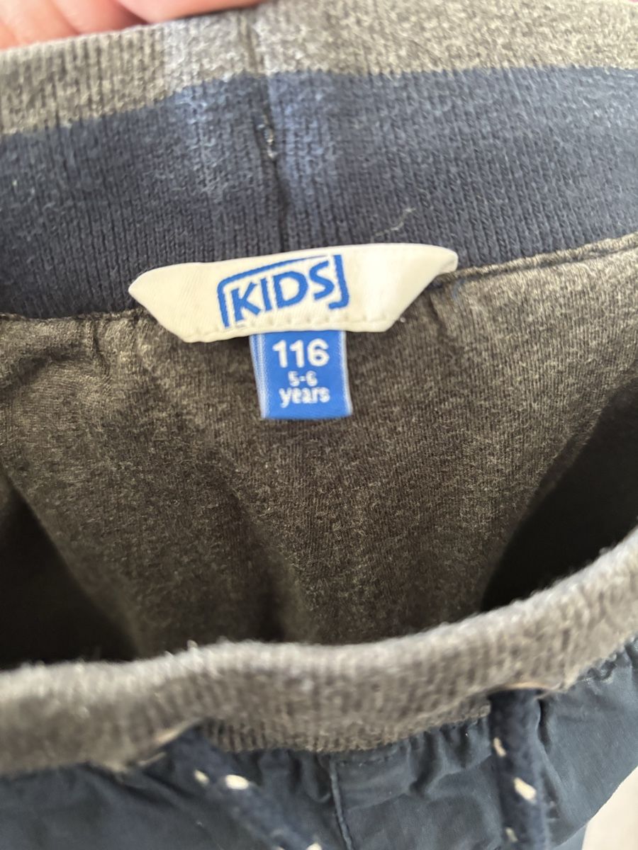 Pantaloni: 2 warme Hosen 116 – Usato da Herzogenbuchsee venduto da MoLa85 2