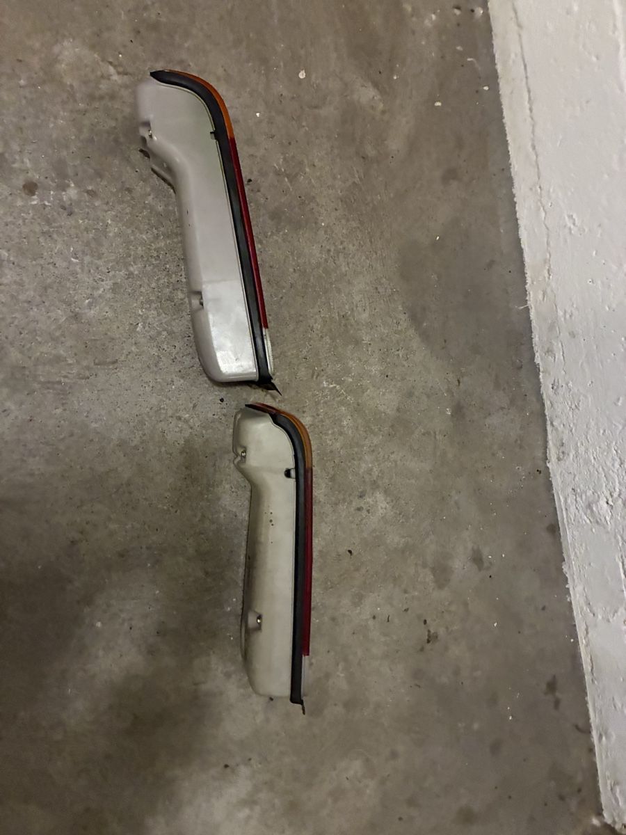 BMW Accessori per altri veicoli: E21 Hecklichter – Usato da Grenchen venduto da Netii10 4