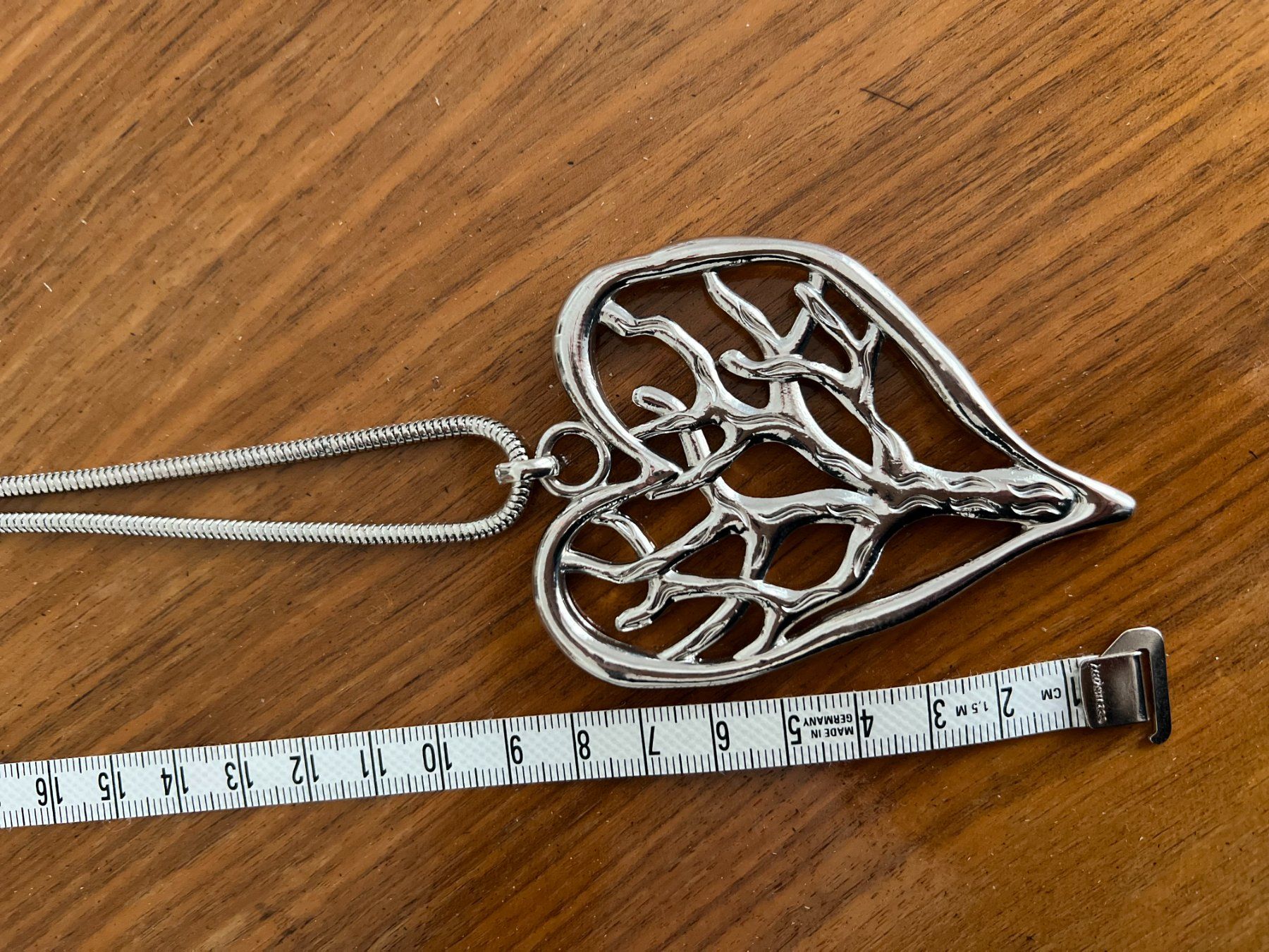 Catenine: Kette mit Anhänger Baum – Usato da Oensingen venduto da katepe 3