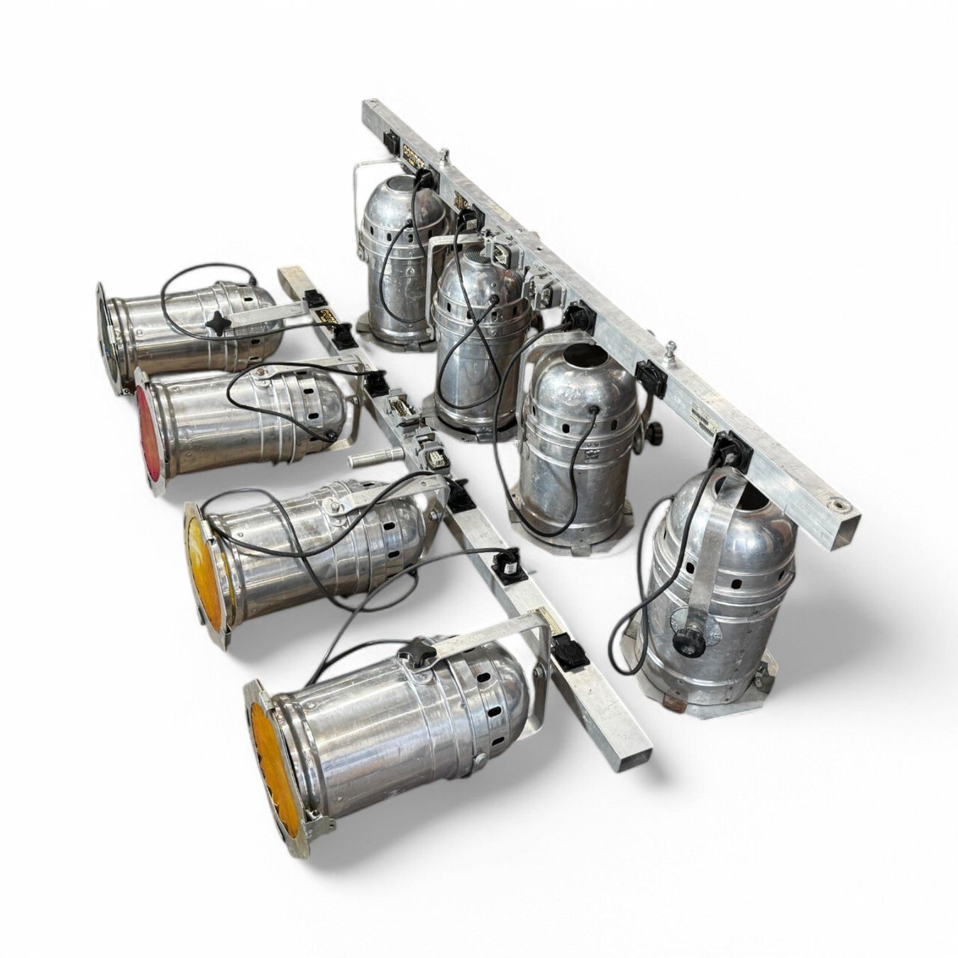 Lampade: 2x Par Stangen mit je 4 Par 64 silber – Usato da Däniken SO venduto da Profog1 8