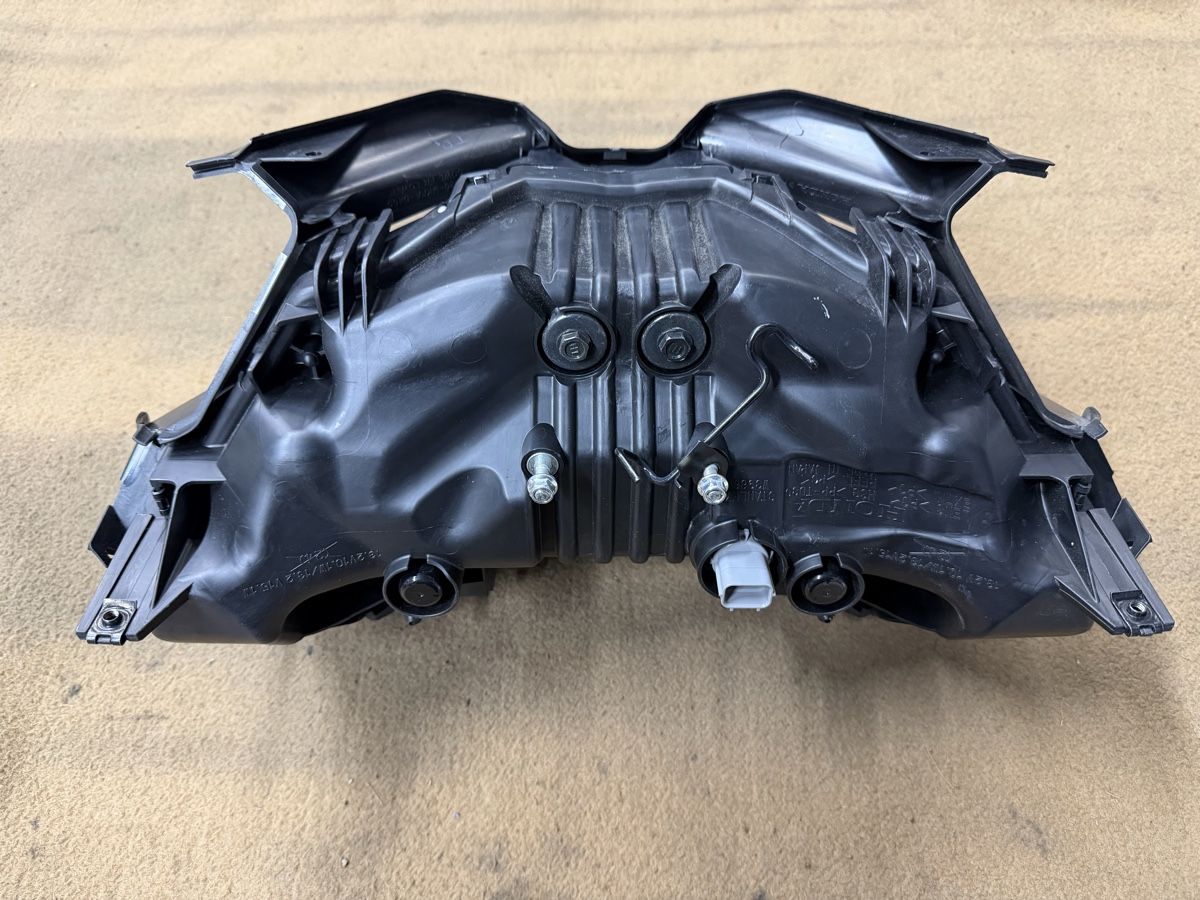 Honda Fari: Scheinwerfer Honda CBR1000R SP1 SC77 W3966 – Usato da Naters venduto da Kev1998 5