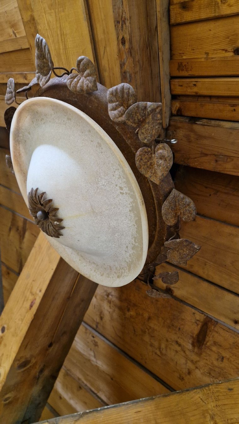 Lampadari & plafoniere: Rustikale Deckenlampe mit Milchglas – Usato da Ennenda venduto da Mr.Alpen16536 3