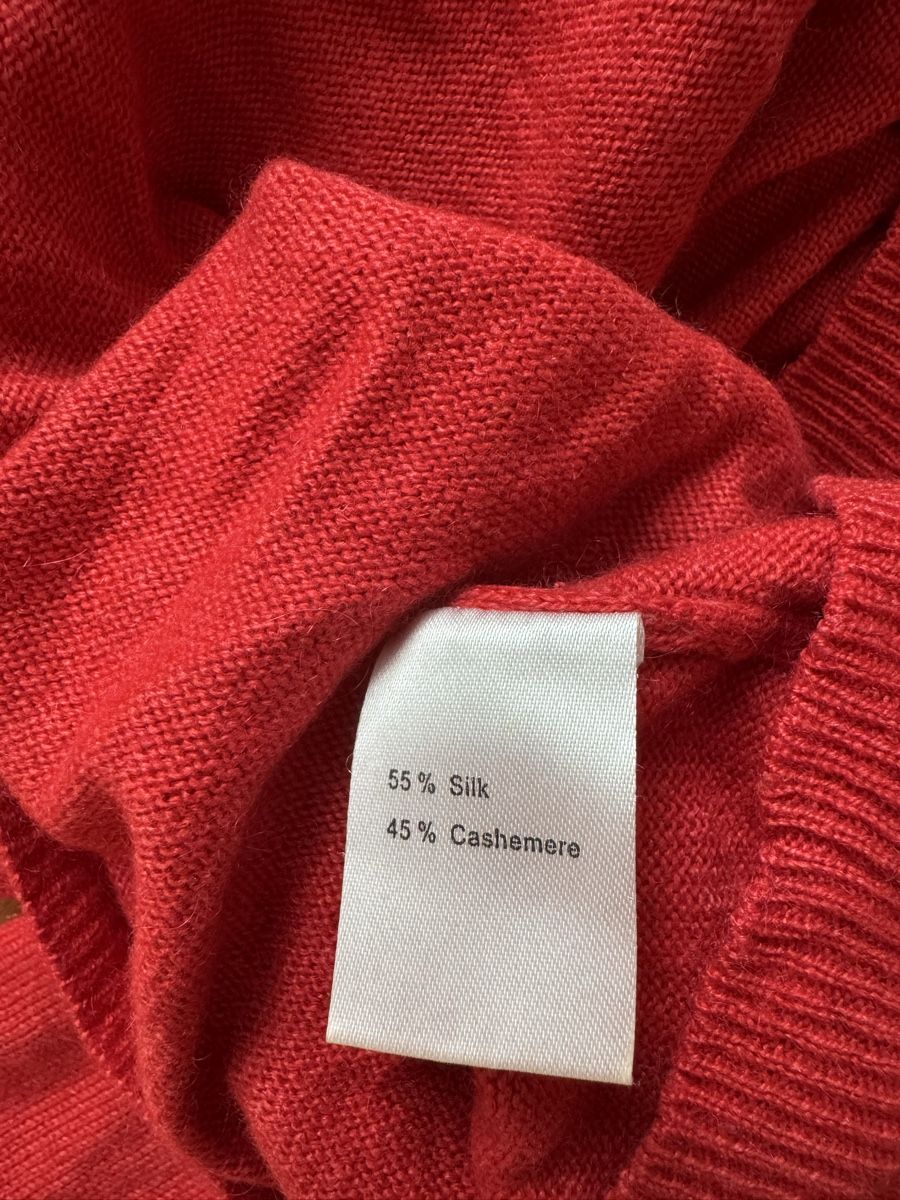 Maglioni & Felpe: Roter Cashmere Rollkragen – Usato da Liebefeld venduto da Turtle226 1