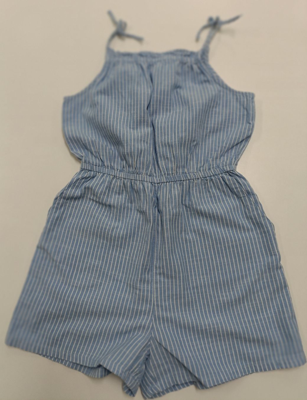 H&M Tute: Einteiler: Romper/Jumpsuit Gr. 152 Mädchen – Usato da Stans venduto da chrimich