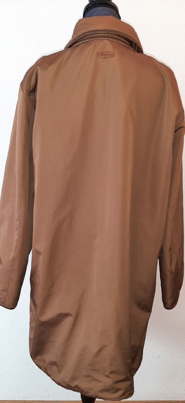 Bogner Cappotti: Bogner Mantel, Grösse 40/42 – Usato da Uster venduto da kgw78 4