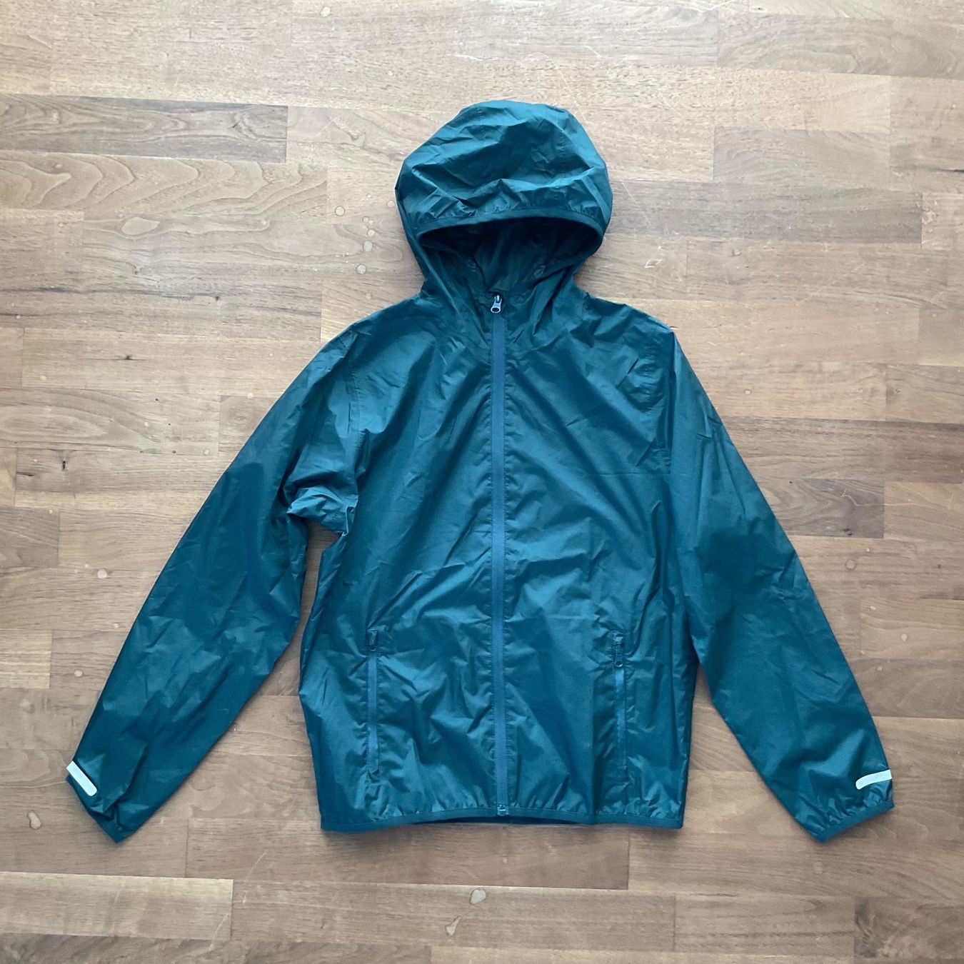 Jacken & Mäntel: Regenjacke, Packable, Gr. 158-164 – Gebraucht aus Wattwil von