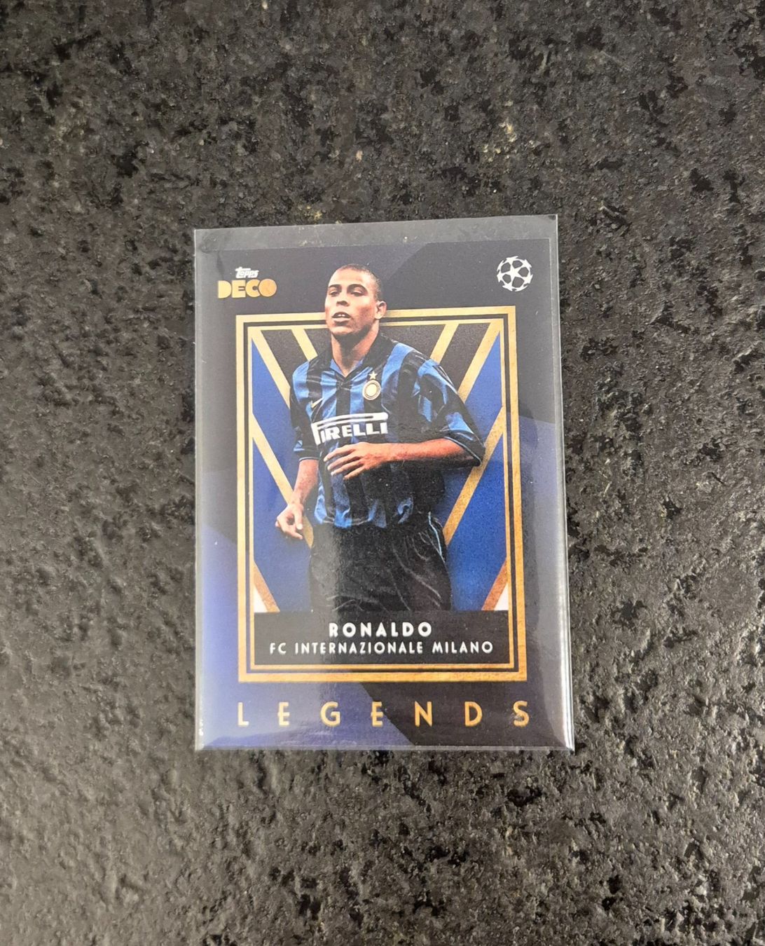 Topps Carte collezionabili: Ronaldo R9 - Inter Milan - Topps – Nuovo (secondo la descrizione) da Burg AG venduto da Danoe