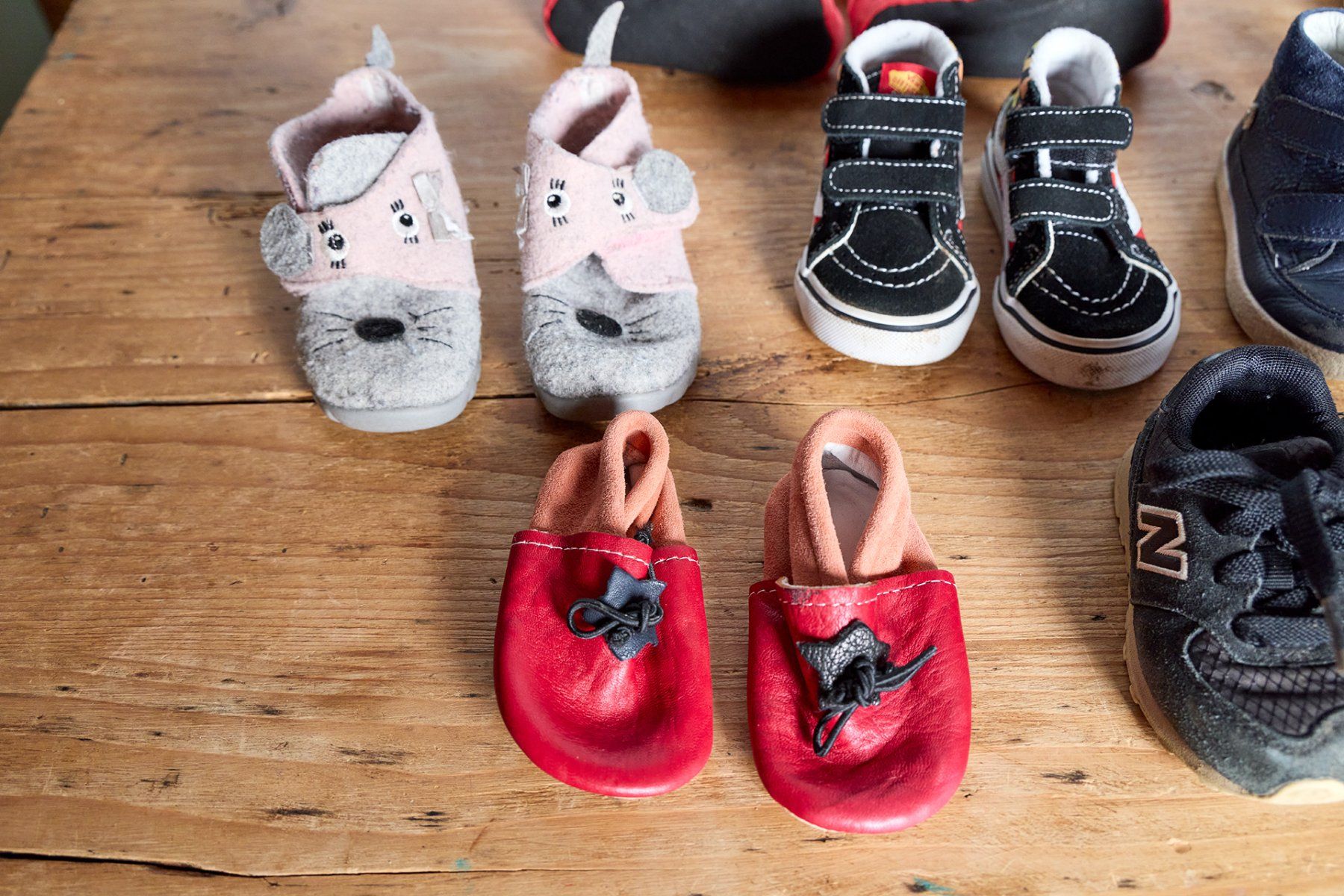 Schuhe für Jungen: Schuhpaket Grösse 20 - 21 – Gebraucht aus Ennetbürgen von JWBT 1