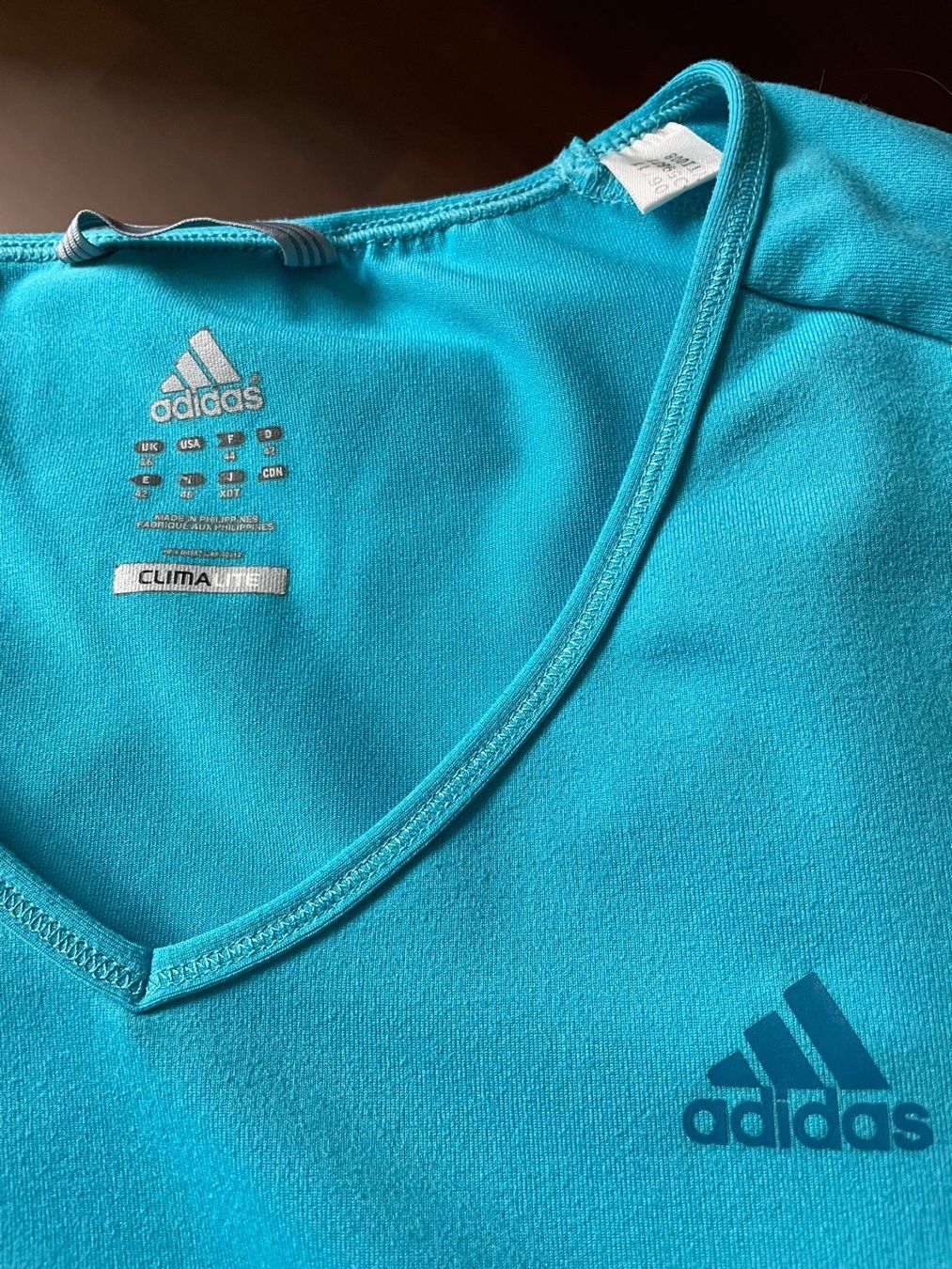 Adidas T-Shirts: TEE-SHIRT ADIDAS à manches courtes bleu – Gebraucht aus OBERENGSTRINGEN von Lolo6316 3