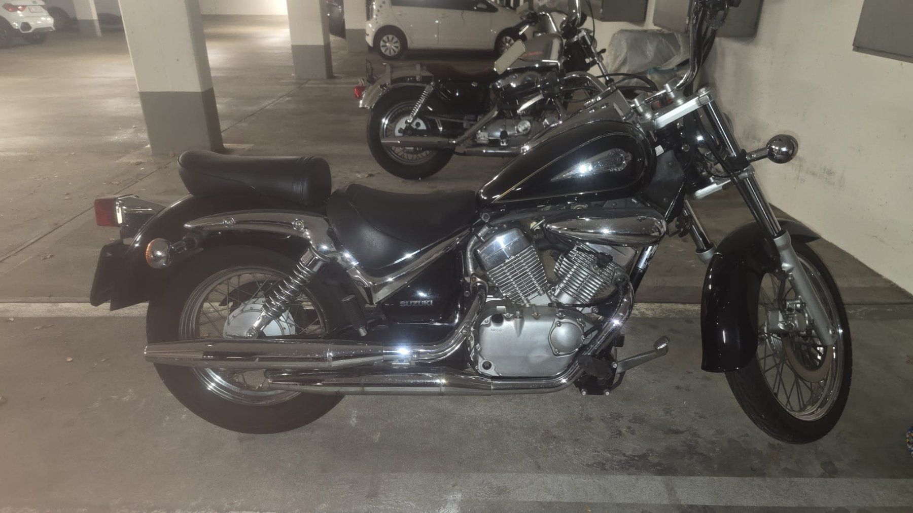 Suzuki Chopper: Suzuki VL125 Chopper – Usato da Aesch BL venduto da isc_85jd