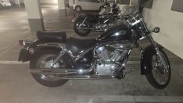 Suzuki VL125 Chopper