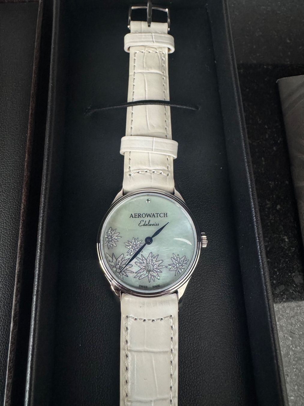 Aerowatch Uhren: Aerowatch Edelweiss – Neu und originalverpackt aus Oberglatt von Username17