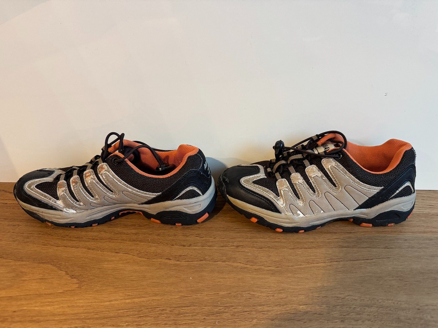 Scarpe da uomo: Bequeme Halbschuhe, Gr. 32 – Usato da Horgen venduto da Feli39 2