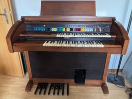 Orgel Lowrey Jubilee für symbolischen Franken abzugeben