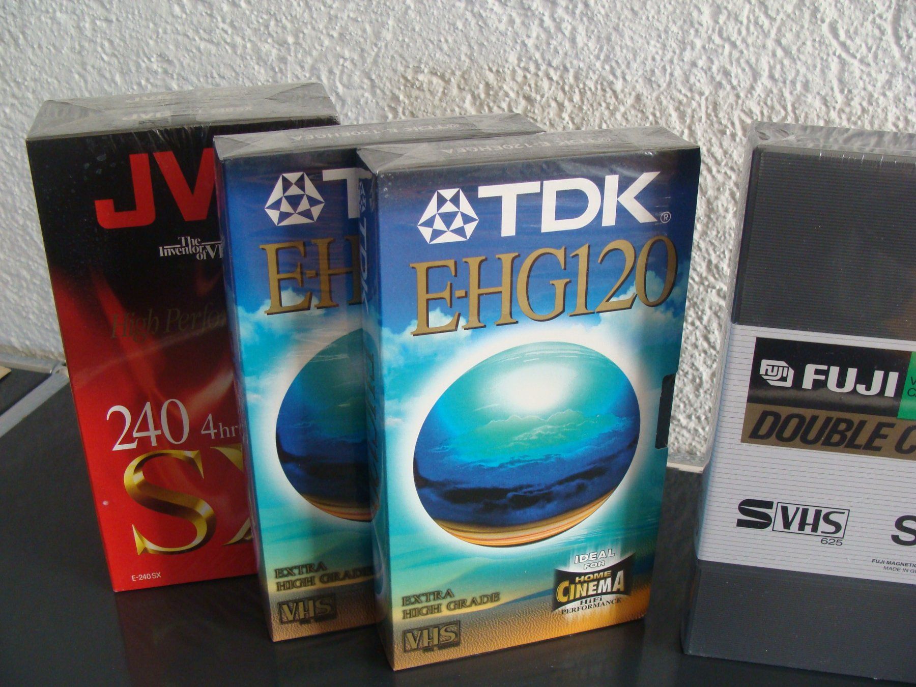 Cassette vuote: VHS 6 VIDEOCASSETTEN VERSIEGELT – Nuovo e nell'imballaggio originale da Bern venduto da zilicchio 4