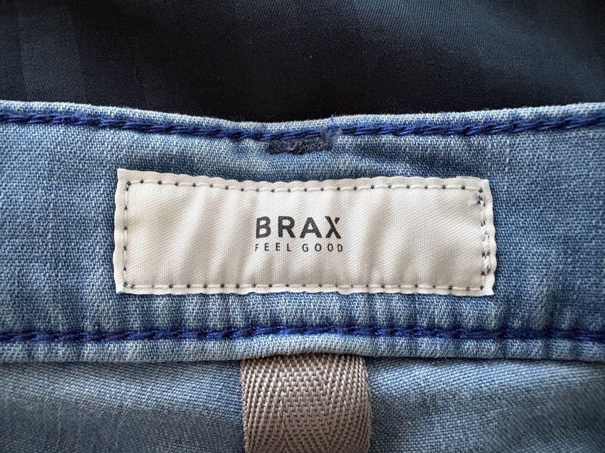 Brax Jeans: Brax Ultralight Jeans-Shorts Gr.46 – Nuovo (secondo la descrizione) da Windisch venduto da mister_sp 4