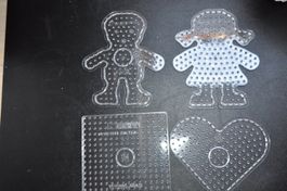 - 4 plaques + Support et chablons -MAXI perles