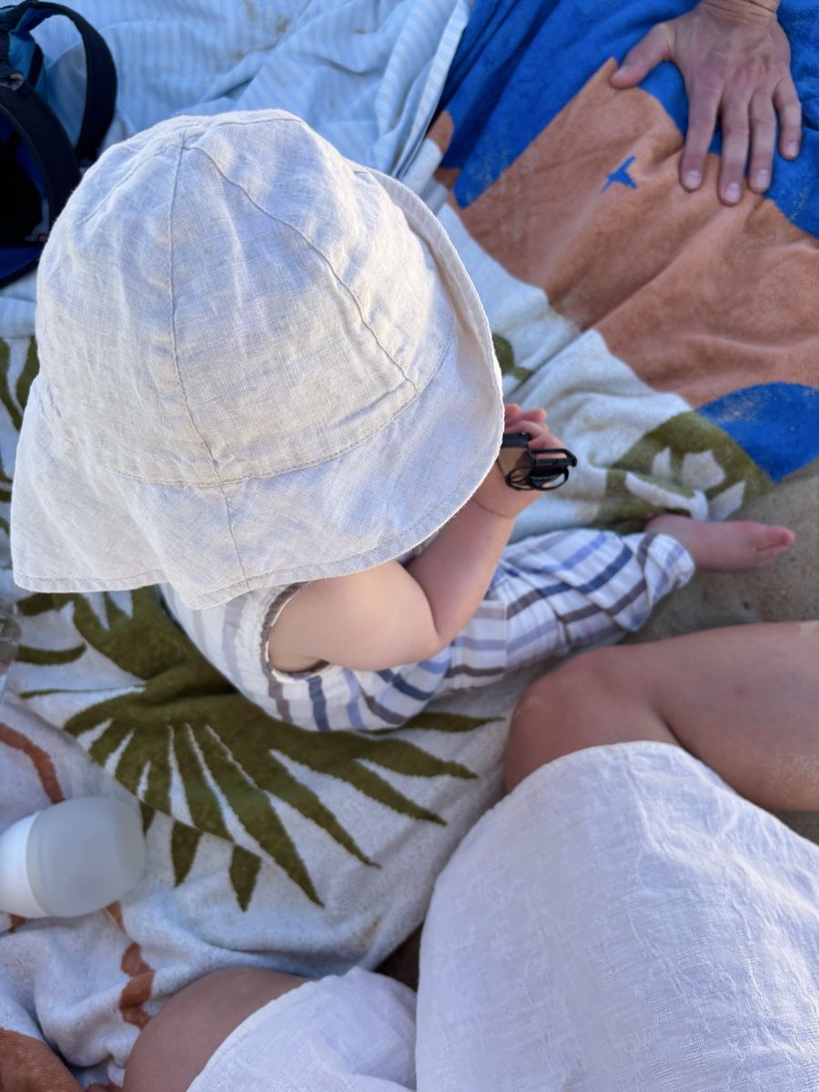 H&M Berretti & Sciarpe: Summer baby hat 6-12 months – Usato da Villard-sur-Chamby venduto da kamila_1024