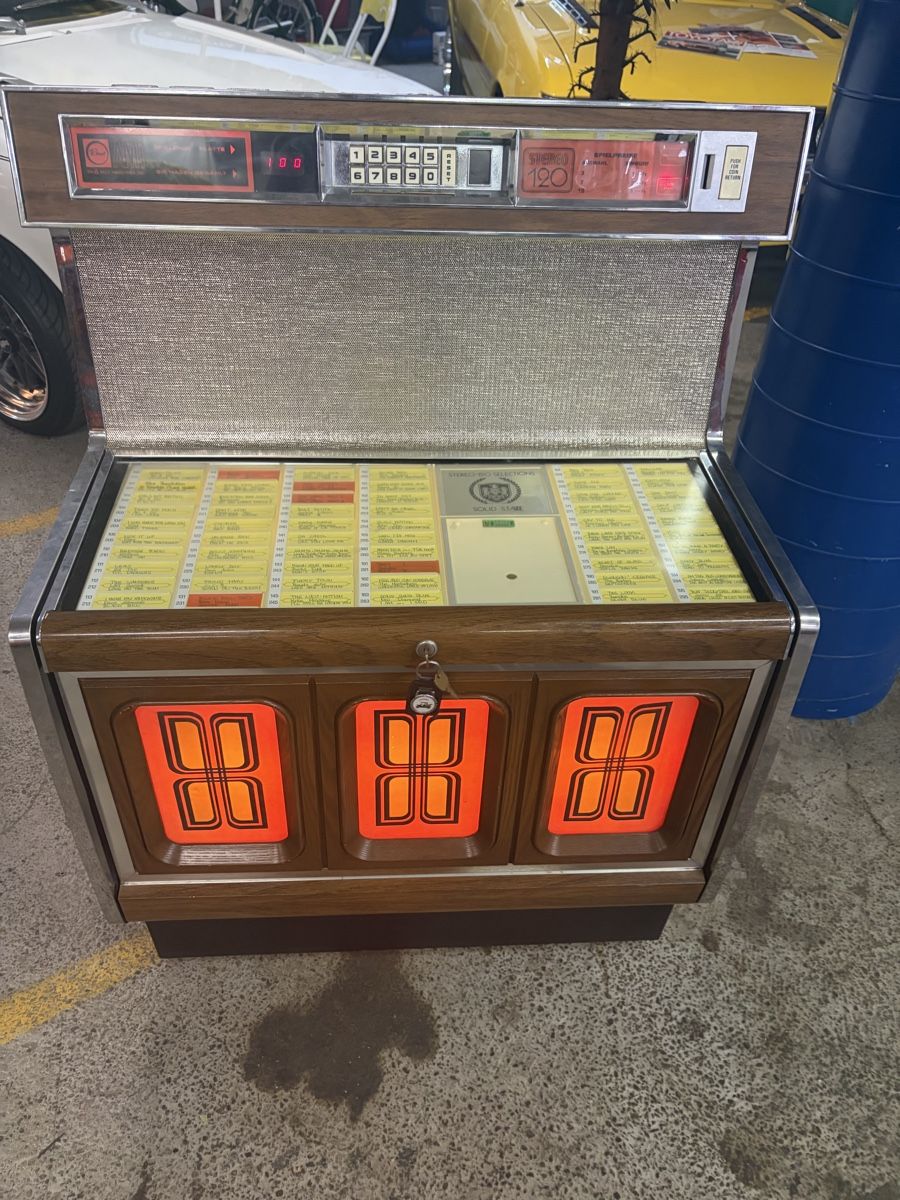 Jukebox: Jukebox Ami - Rowe – Usato da Tann venduto da Corolla70-74