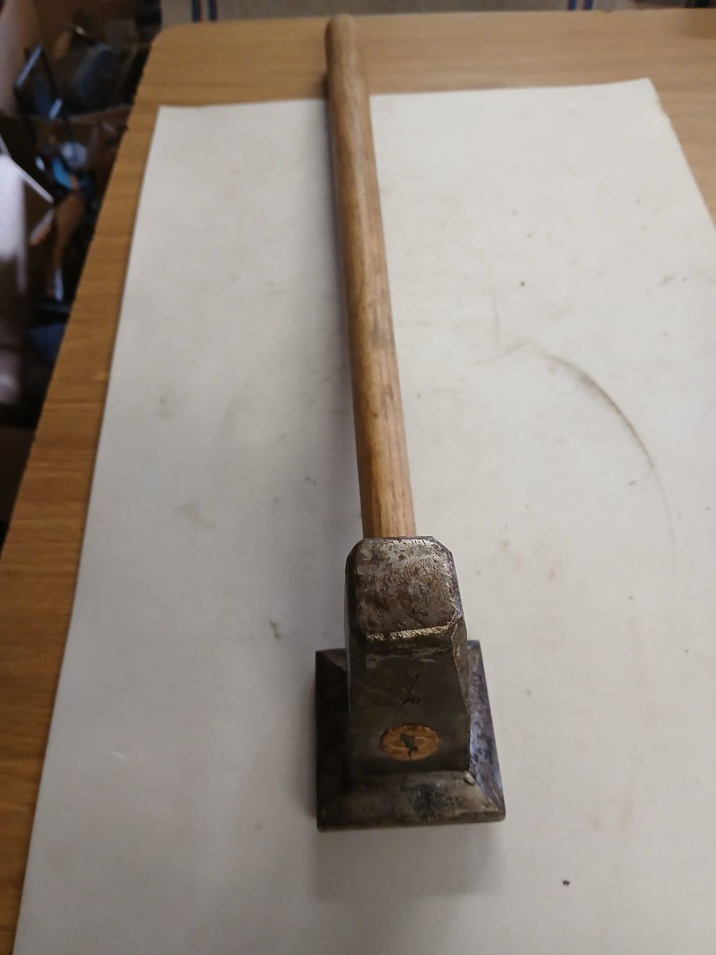 Tutti gli attrezzi: Spezial Hammer 2,1kg mit Stiel – Usato da Obfelden venduto da Buddha24 2