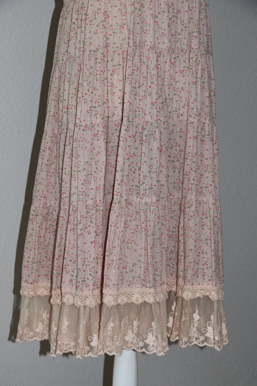 Kleider: Wunderschönes Sommerkleid von JDL Gr.M – Gebraucht aus Oberwil-Lieli von Svetlana28 4