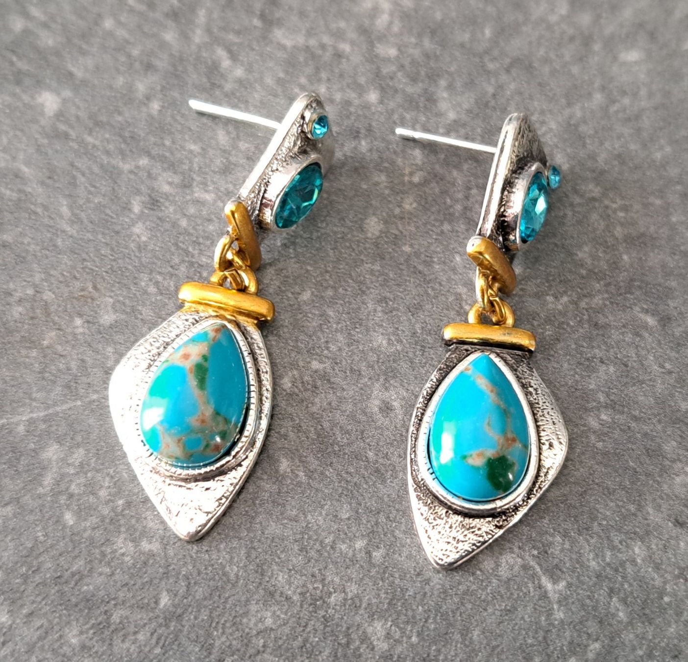 Orecchini pendenti & Orecchini a lobo: Boucles d'oreilles turquoise coloré plaqué argent – Nuovo e nell'imballaggio originale da St-Imier venduto da supernova21 2
