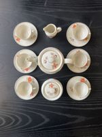 Vintage Kaffeeservice mit Rosenmuster, 15 teilig, Top!