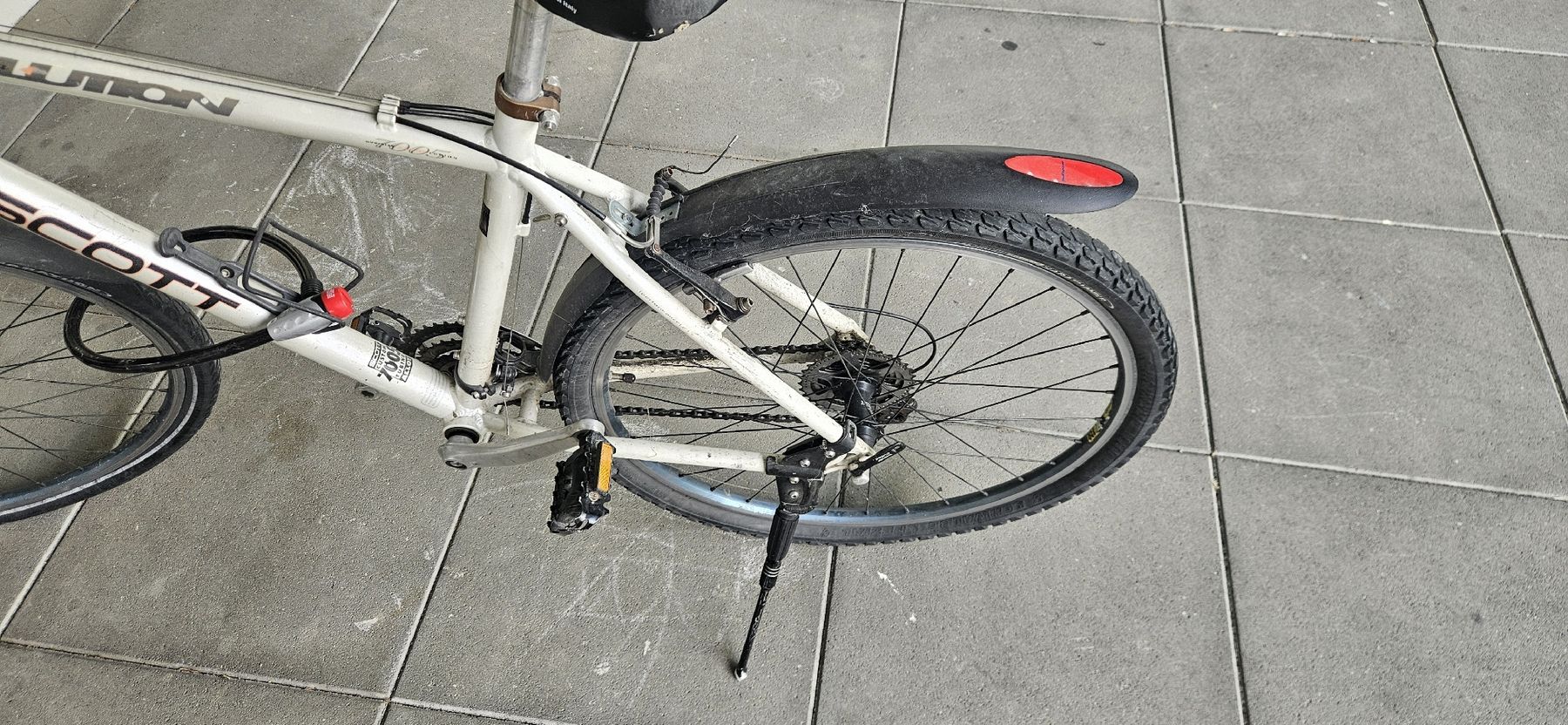 Scott Biciclette: Vélo Scott Solution 26 pouces blanc bon état – Usato da la tour-de-peilz venduto da Hibou82 1