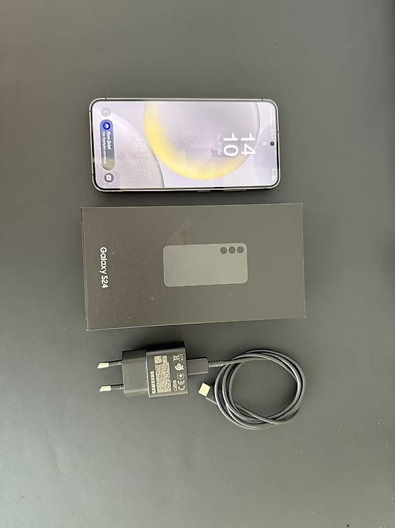 Samsung Telefoni cellulari / Smartphones: Samsung Galaxy s24 128GB – Usato da Kirchberg BE venduto da Justins_Phone_Sell