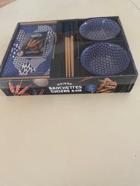 Geschirrsets: set  brochette – Neu und originalverpackt aus Ursy von DK8 1