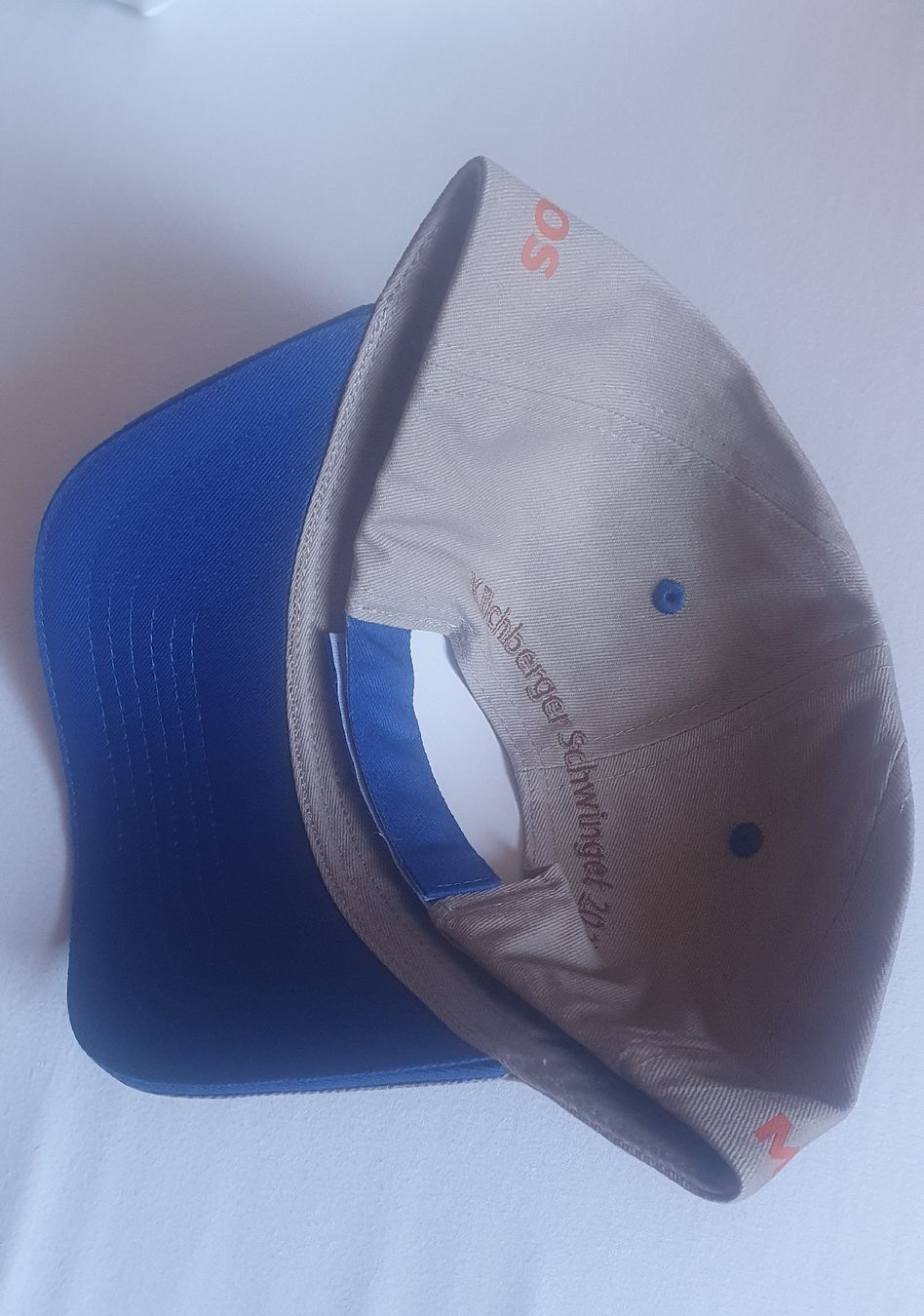 Altro in  Abbigliamento & Accessori: Cap Kilchberger Schwinget 2026 – Nuovo e nell'imballaggio originale da Summaprada venduto da swiss4860 1