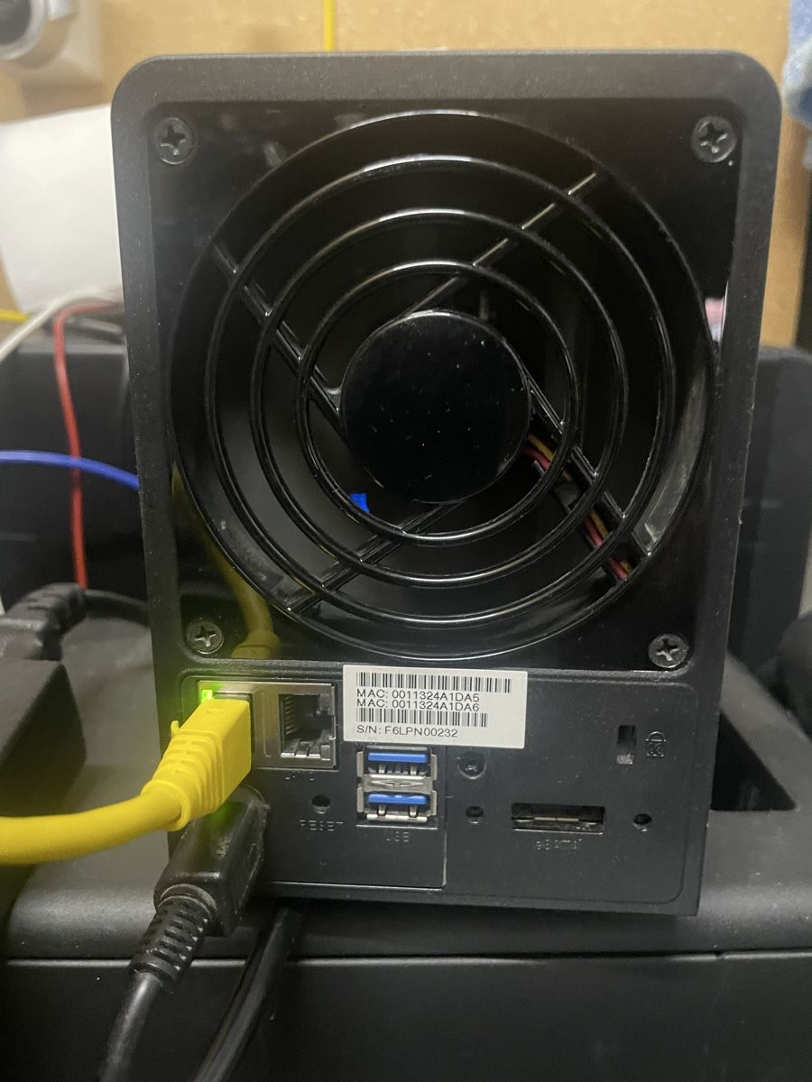 Synology Server: Synology DS 713+ NAS – Usato da Wünnewil venduto da 2day 1