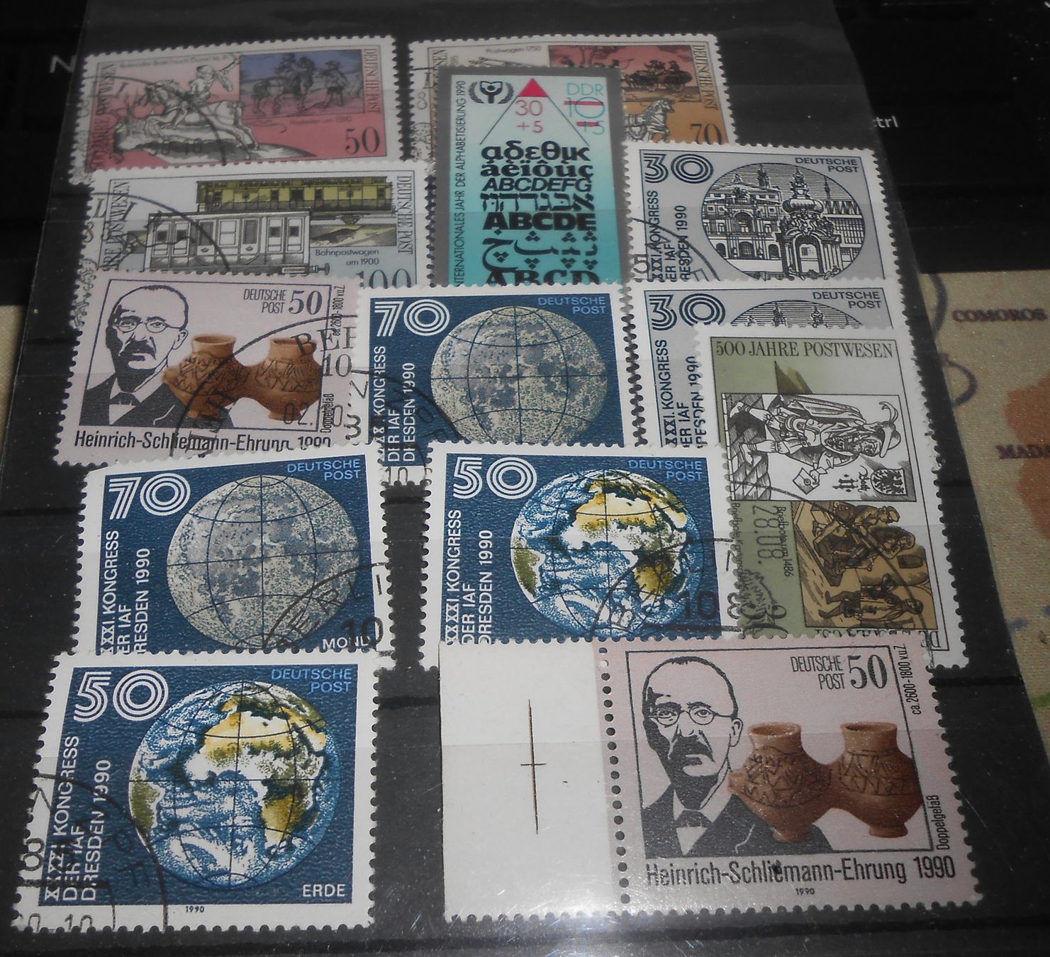 Tutti i francobolli: Briefmarken Lot DDR. Schliemann Ehrung 1990 – Usato da Basel venduto da Javer