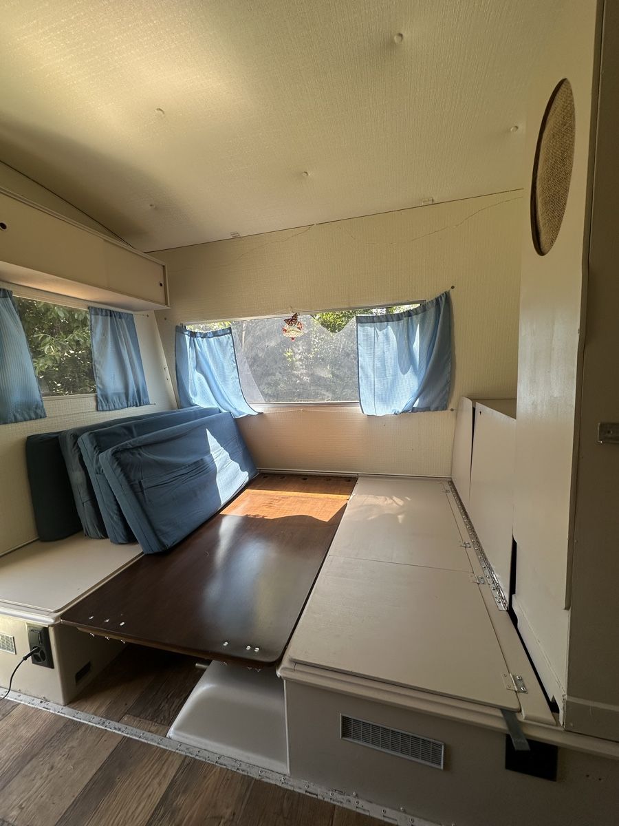 Rapido Véhicules de camping: Rapido Record Matic Klappwohnwagen – D'occasion à Recherswil par len_cy5s 5