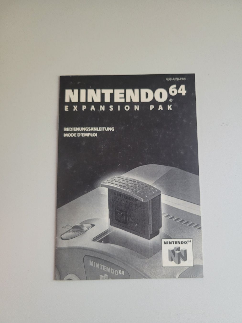 Spiele: Bedienungsanleitung / Expansion Pak N64 – Gebraucht aus Uezwil von -Retrogames-