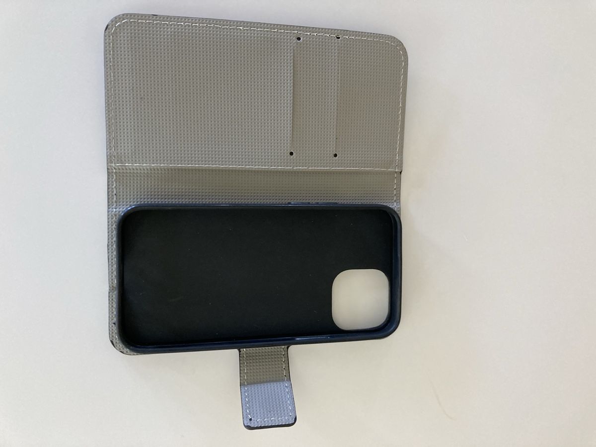 Apple Cover & Protezioni schermo: I Phone 13 mini Case Hülle Wallet – Nuovo e nell'imballaggio originale da Frutigen venduto da Pickupman 1