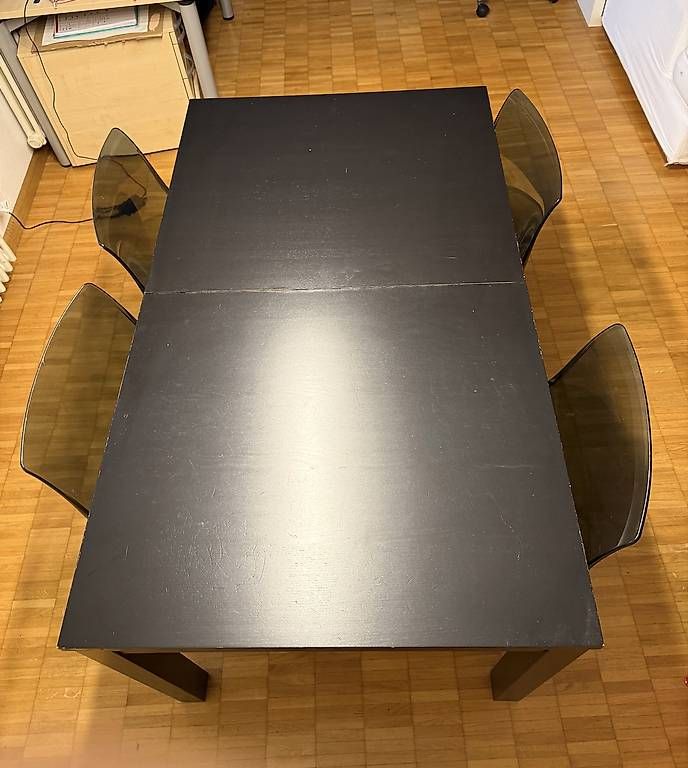 Tables: Tisch inkl 4 Stühle – D'occasion à Basel par opu_psl9