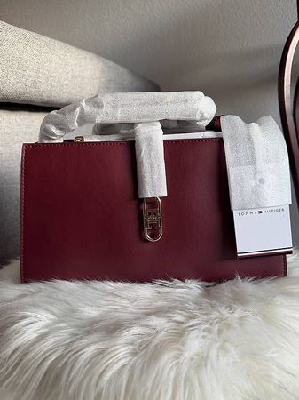 Sac à main TOMMY HILFIGER 