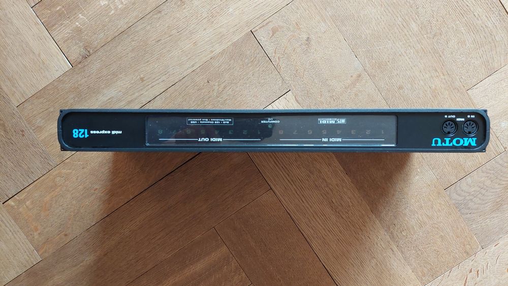 Motu MIDI Express 128 Kaufen auf Ricardo