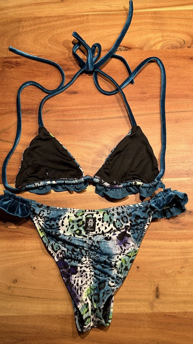 Nellykini Costumi da bagno & Bikini: Bikini von der Marke Nellykini – Usato da Maienfeld venduto da VinB 1