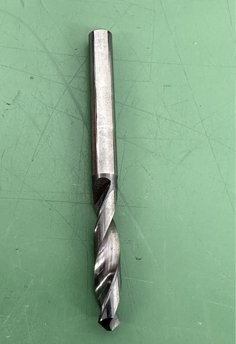 Tutti gli attrezzi: Ø6 mm, Carbide drill bit, Bohrer. – Usato da Aarberg venduto da SNMachines 1